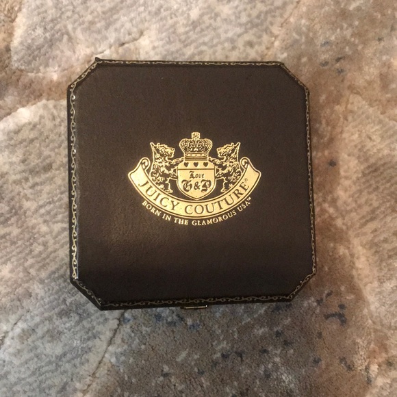 Brand new juicy couture necklace in case! - Picture 1 of 5